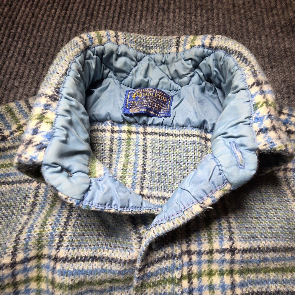 Vintage Pendleton Womans Top Shirt Plaid Size M Green w Blue Black - Virgin Wool - Picture 2 of 8